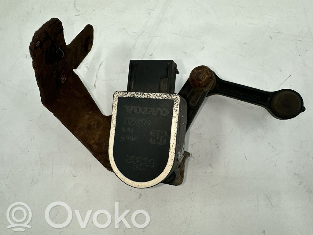 Volvo V40 Headlight/headlamp level sensor 