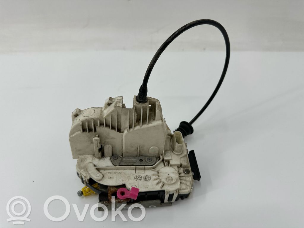 Jeep Grand Cherokee Galinių durų spyna 