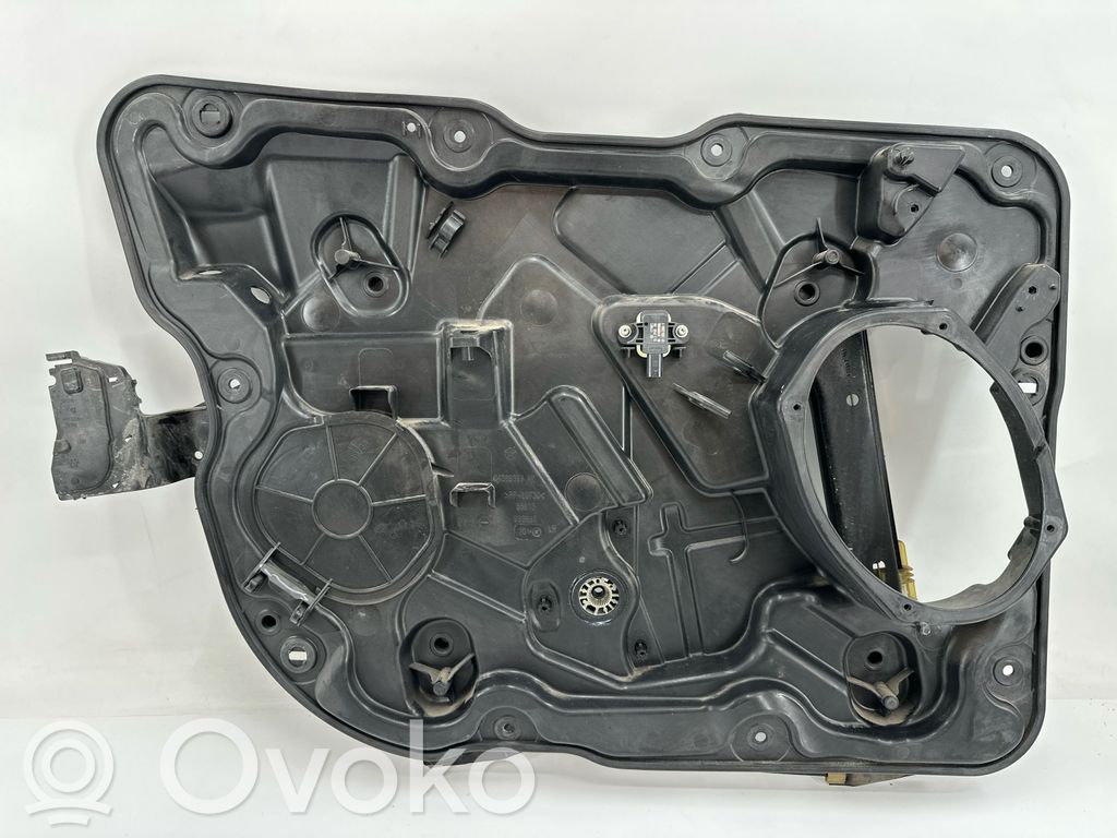 Jeep Grand Cherokee Elektryczny podnośnik szyby drzwi przednich 
