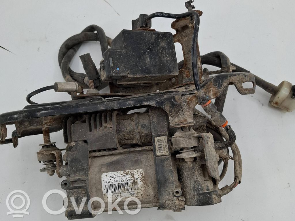 Jeep Grand Cherokee Kompresor zawieszenia tylnego pneumatycznego 