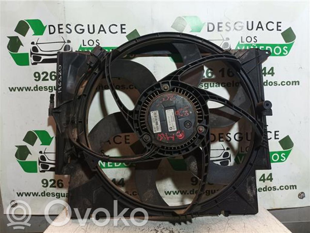 Tila-auton jääkaappi   204D4,16326937515