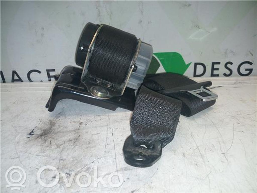 Opel Astra J Cinturón trasero 