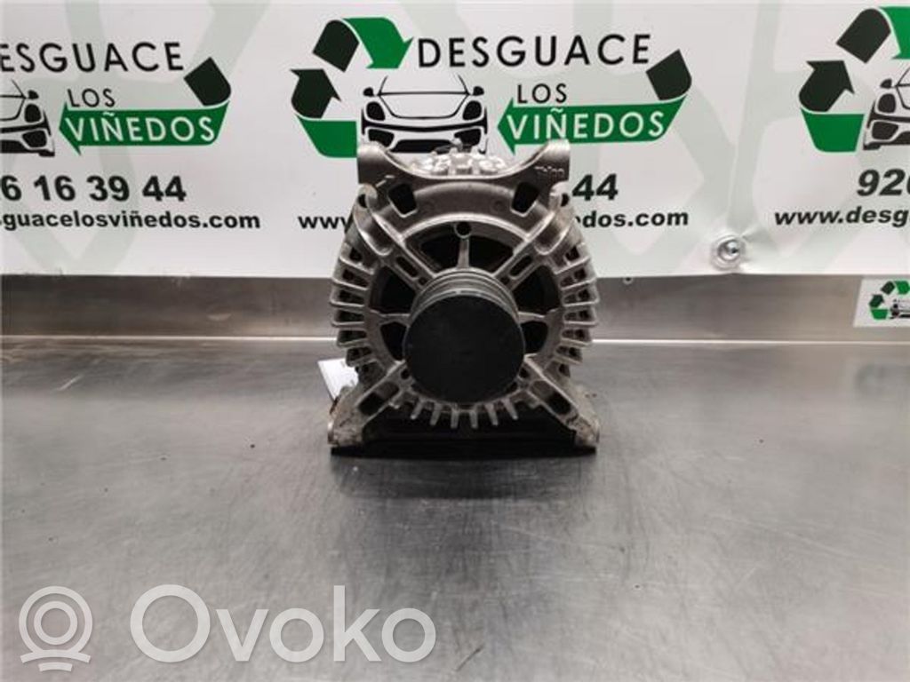 Mercedes-Benz A W169 Alternator 