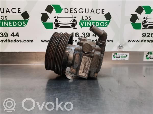 Volvo S80 Ohjaustehostimen pumppu 
