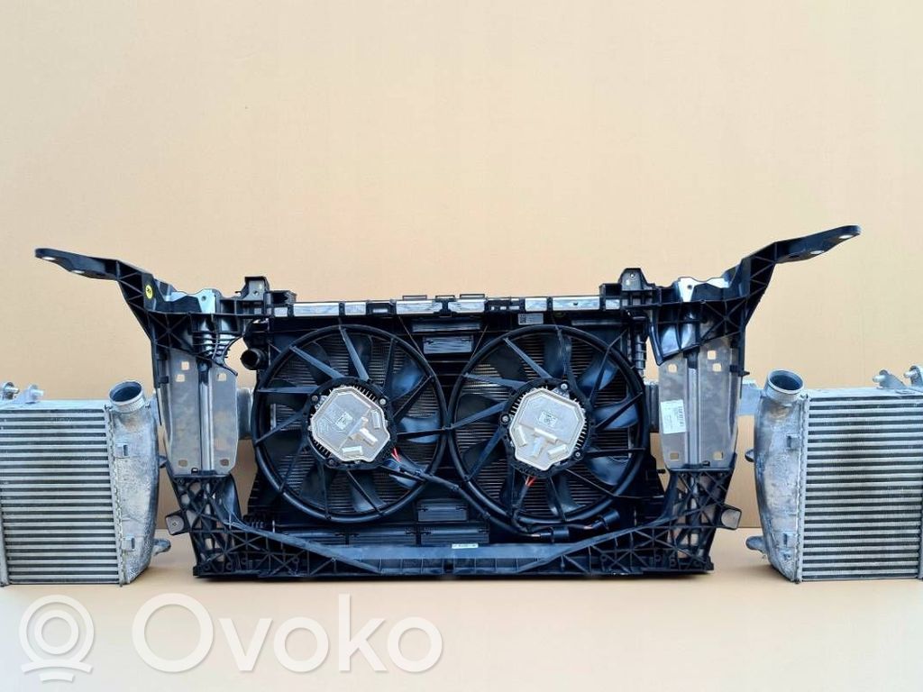 Audi A7 S7 4K8 Radiatoru panelis 