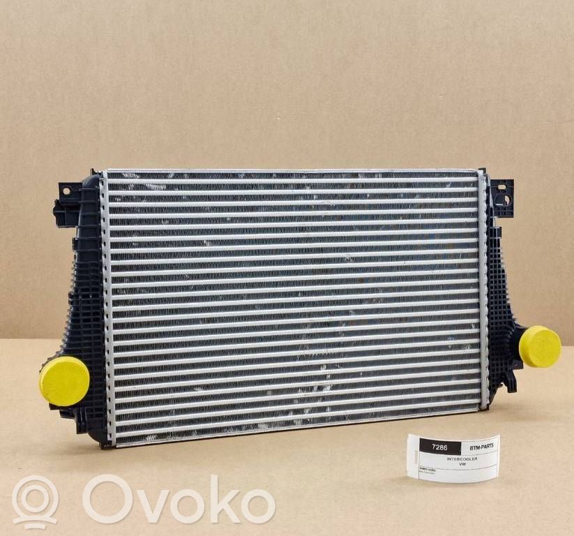 Volkswagen Amarok Interkūlerio radiatorius 