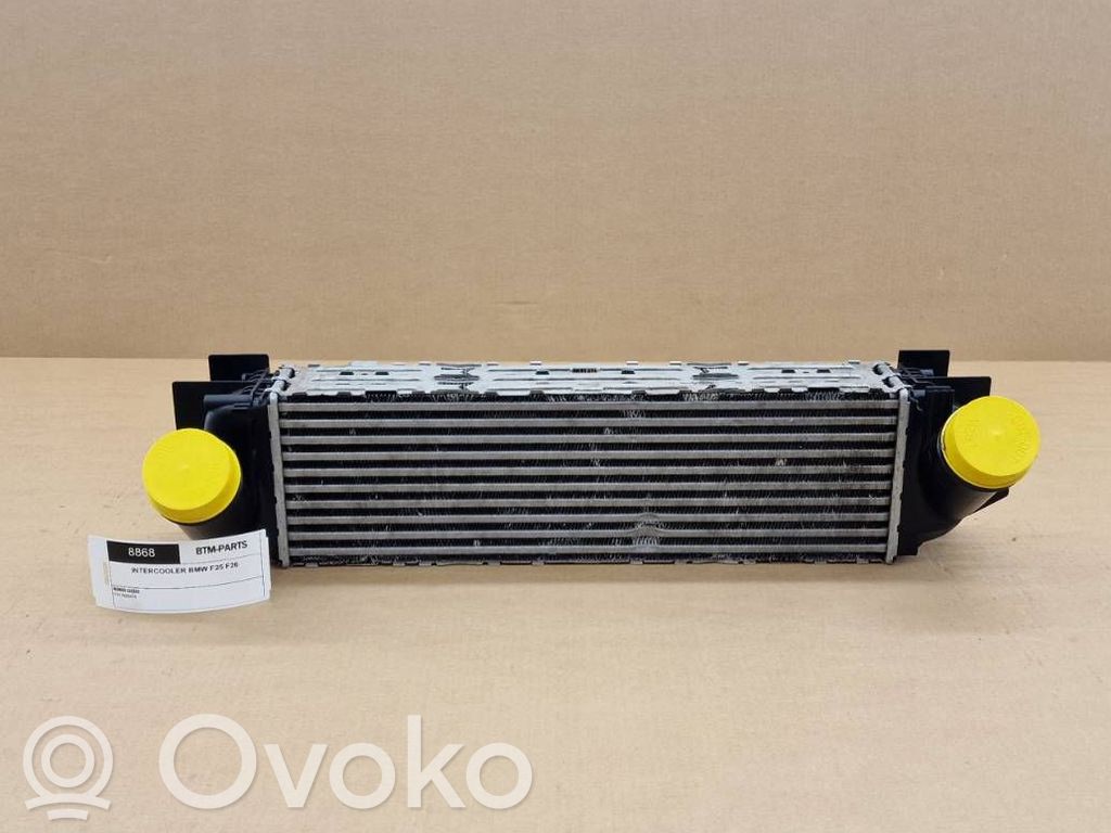 BMW X3 F25 Välijäähdyttimen jäähdytin 