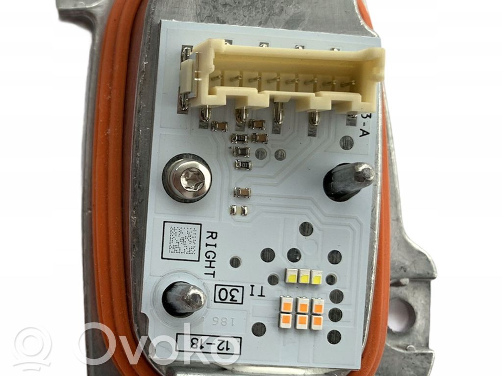 Audi A3 S3 8V Módulo de control de balasto LED 