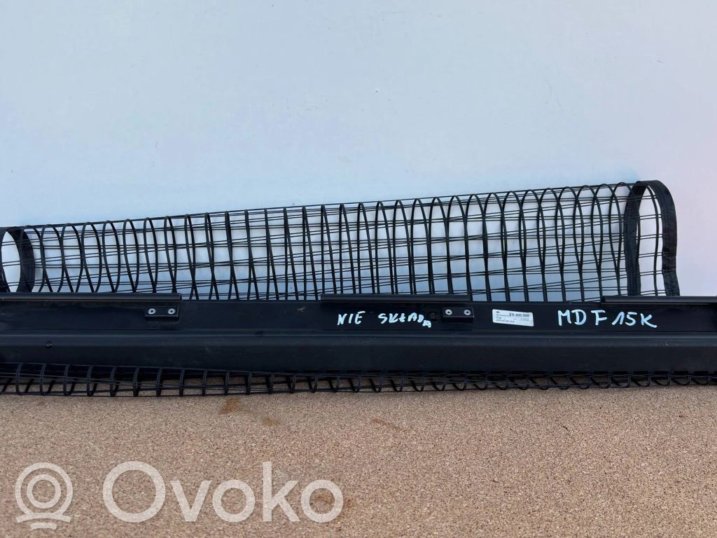 Audi A4 S4 B5 8D Tavarahyllyn kansi 