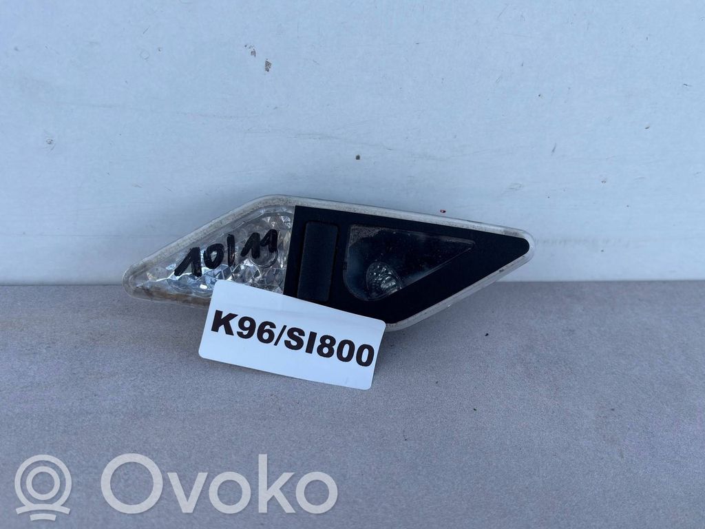 BMW 3 E46 Rear seat light 