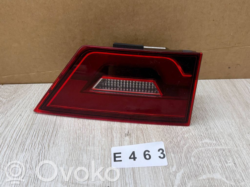 Jaguar E-Pace Tailgate rear/tail lights 