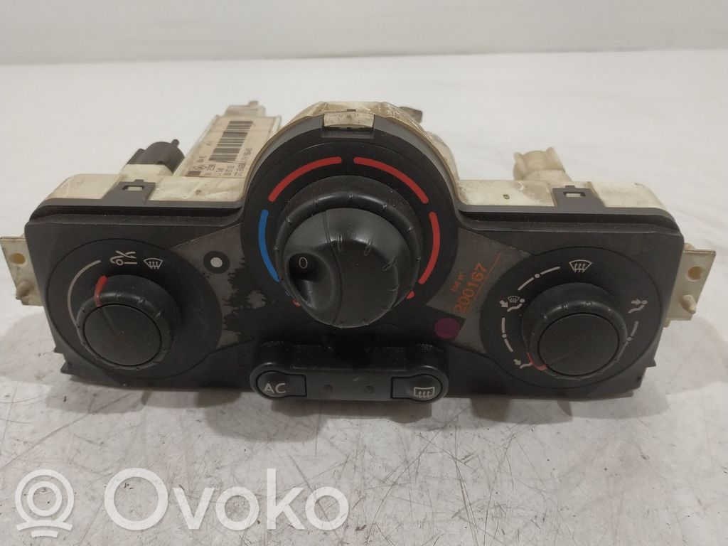 Renault Megane II Climate control unit 