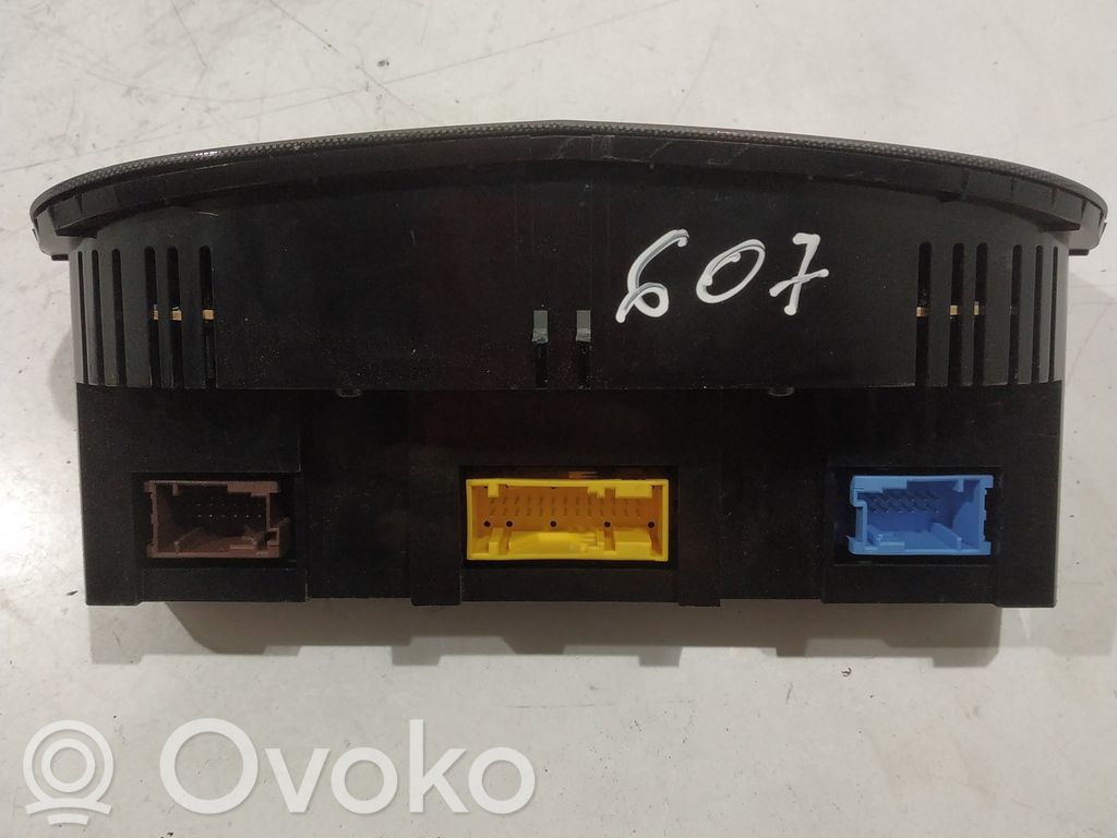 Peugeot 607 Climate control unit 