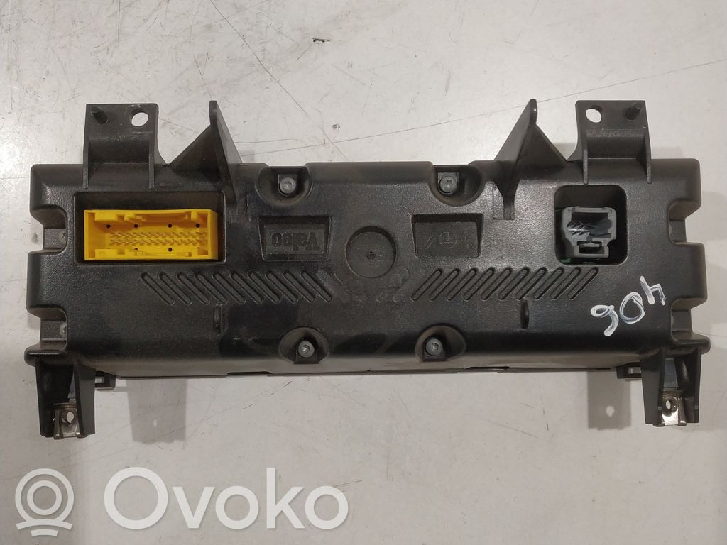Peugeot 406 Climate control unit 