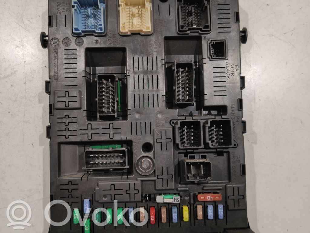 Peugeot 308 Módulo de confort/conveniencia 