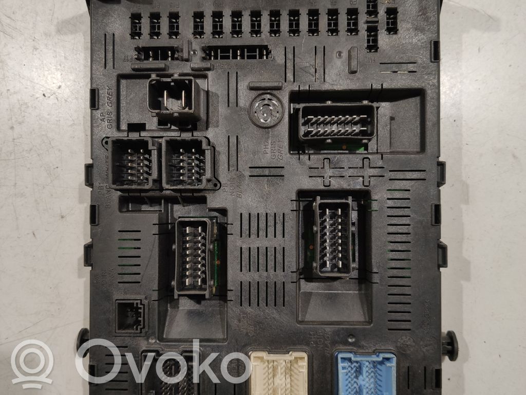 Peugeot 307 Comfort/convenience module 