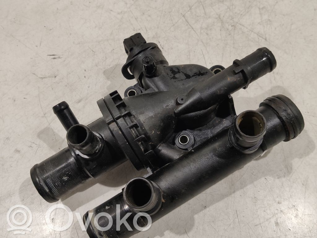 Renault Vel Satis Termostaatin kotelo (käytetyt) 