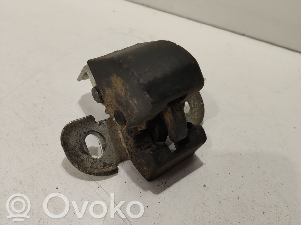 Loading door lock   352439