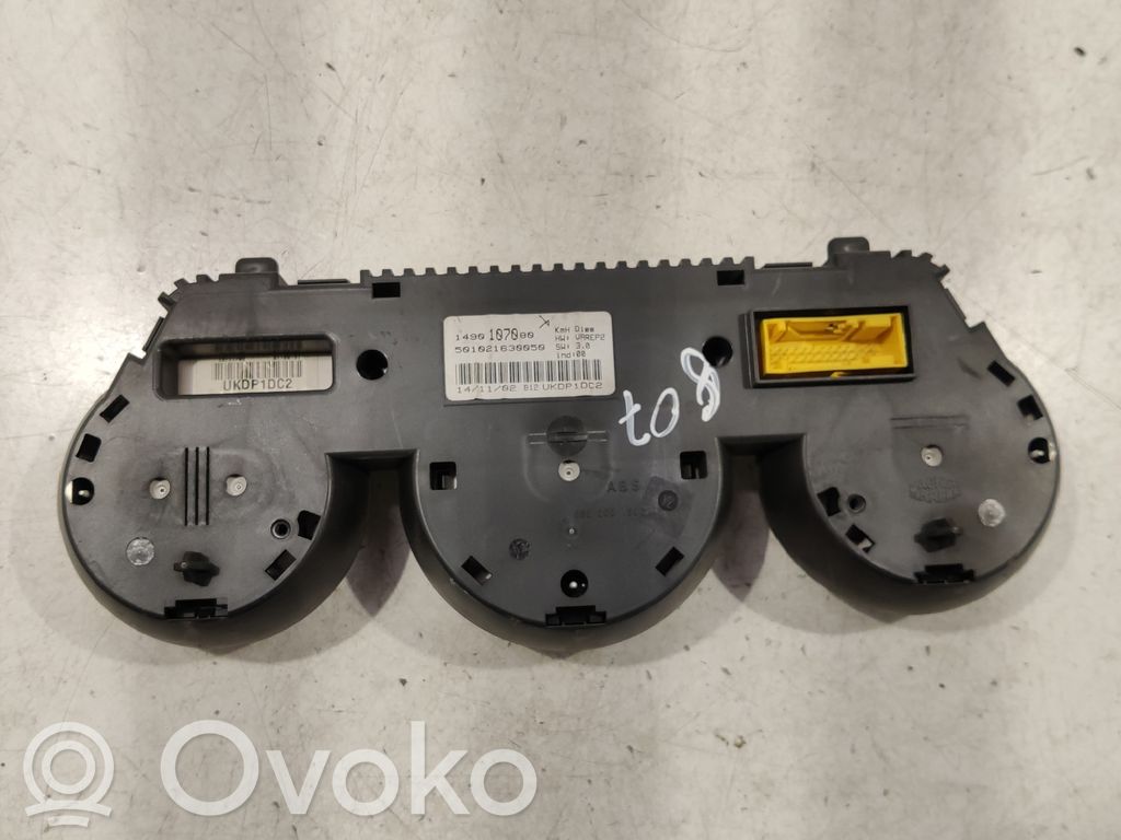 Peugeot 807 Speedometer (instrument cluster) 