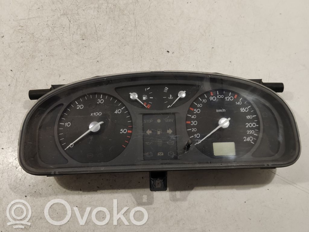 Renault Laguna II Speedometer (instrument cluster) 