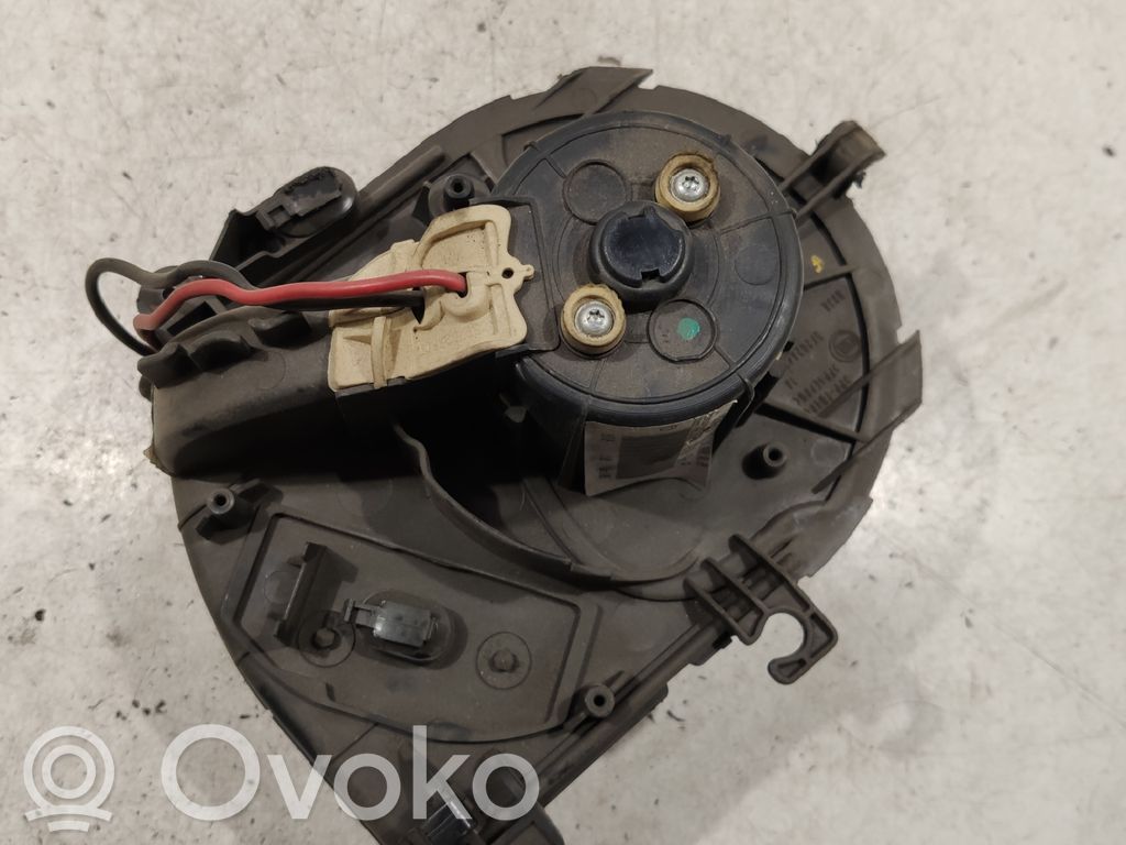 Peugeot Expert Вентилятор печки 