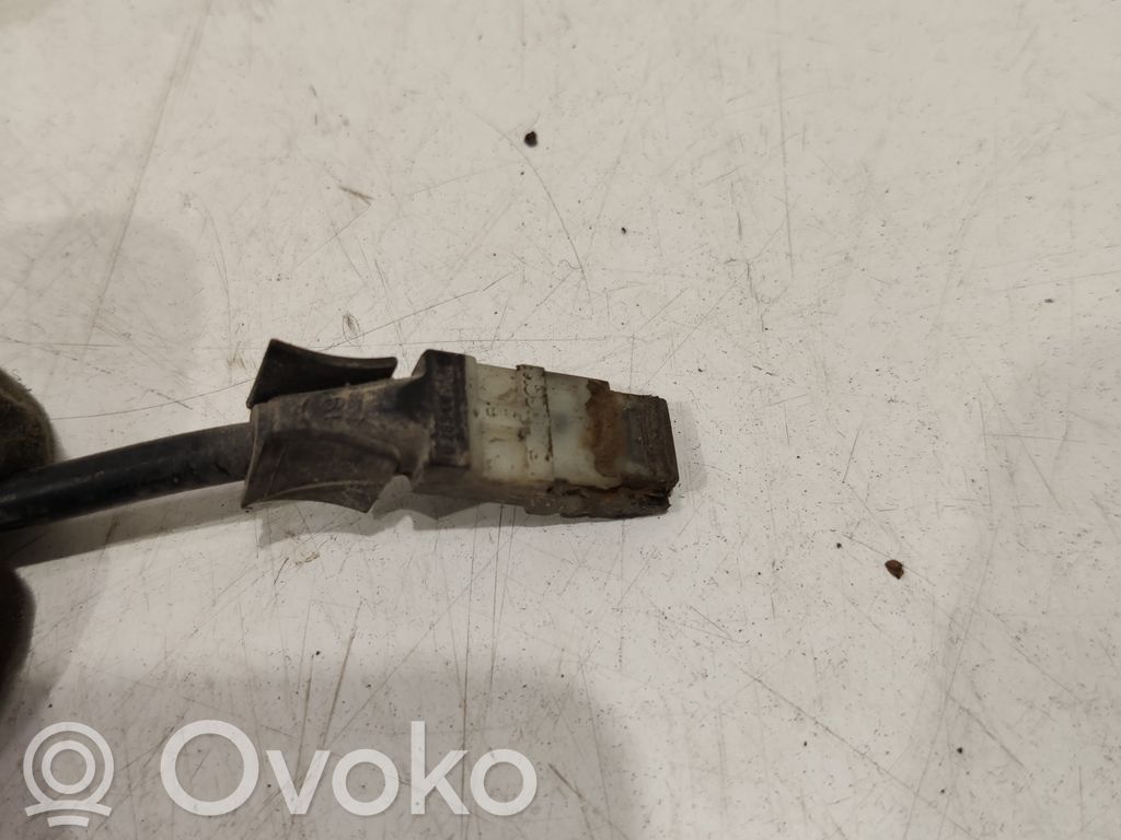 Renault Clio III ABS brake wheel speed sensor 