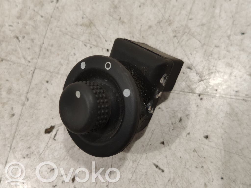 Renault Espace -  Grand espace IV Wing mirror control module 