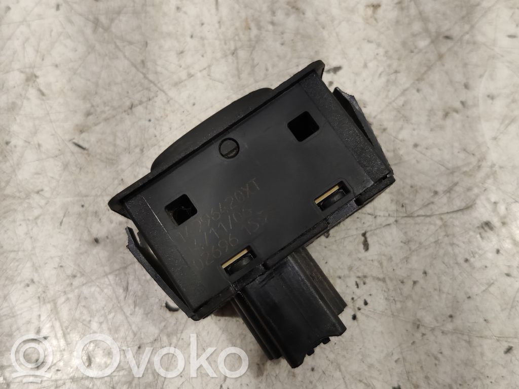Peugeot 807 Electric window control switch 