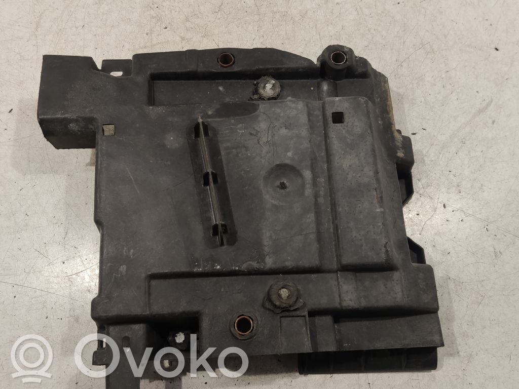Renault Laguna II Boîte de batterie 