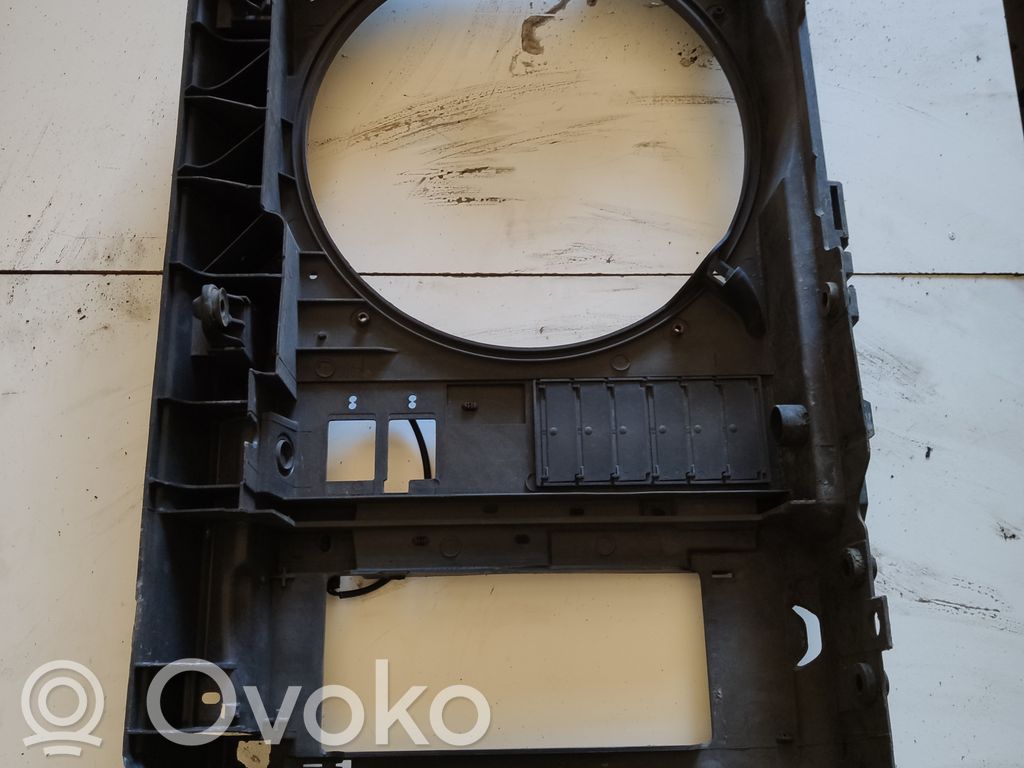 Citroen C5 Radiatorių panelė 