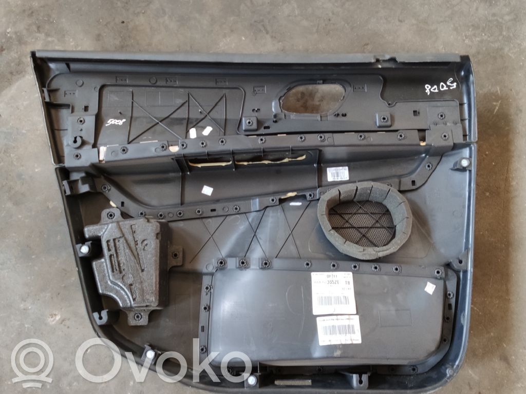 Peugeot 5008 Boczki / Poszycie drzwi przednich 
