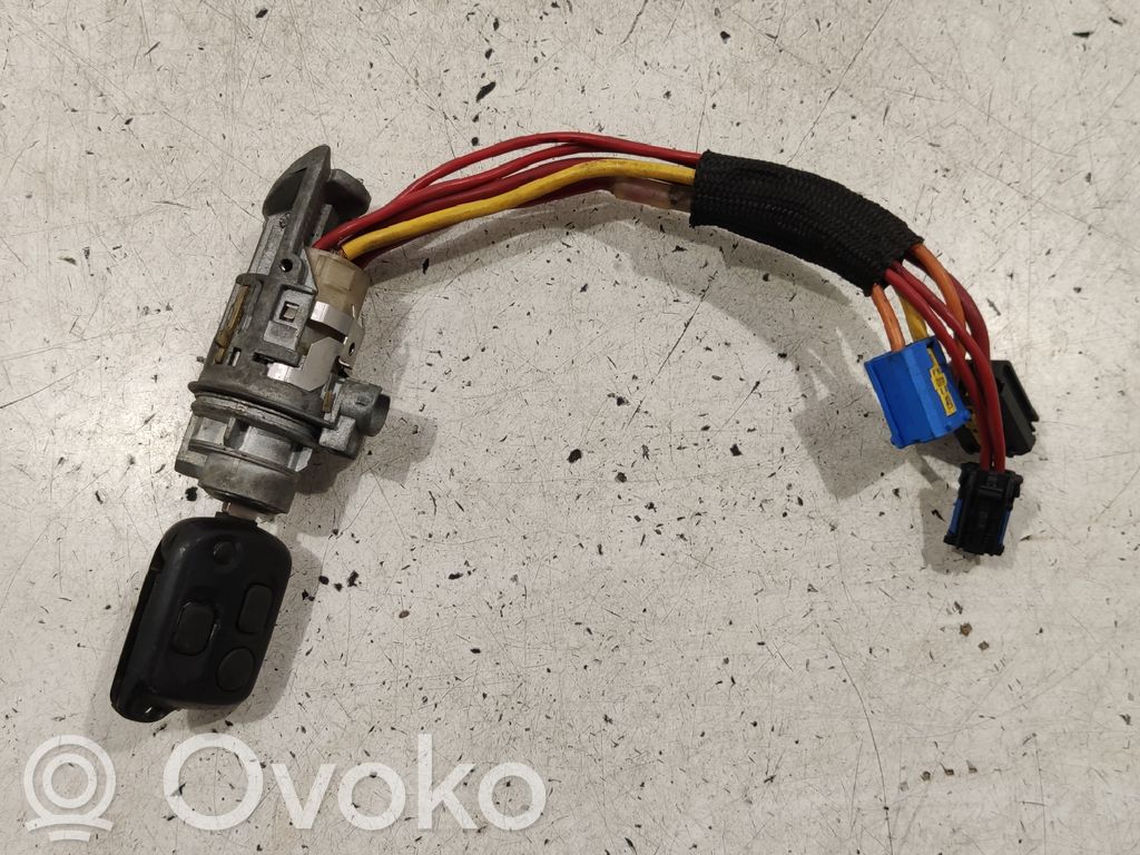 Peugeot 607 Ignition lock 