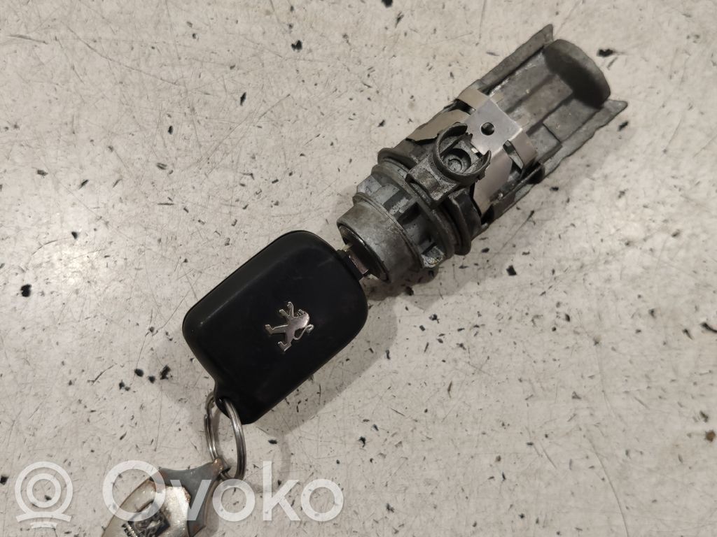 Peugeot 607 Ignition lock 