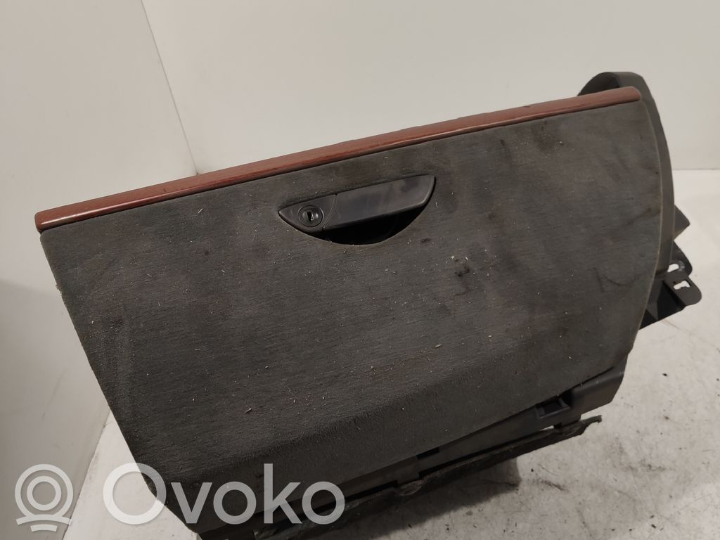 Citroen C8 Glove box 