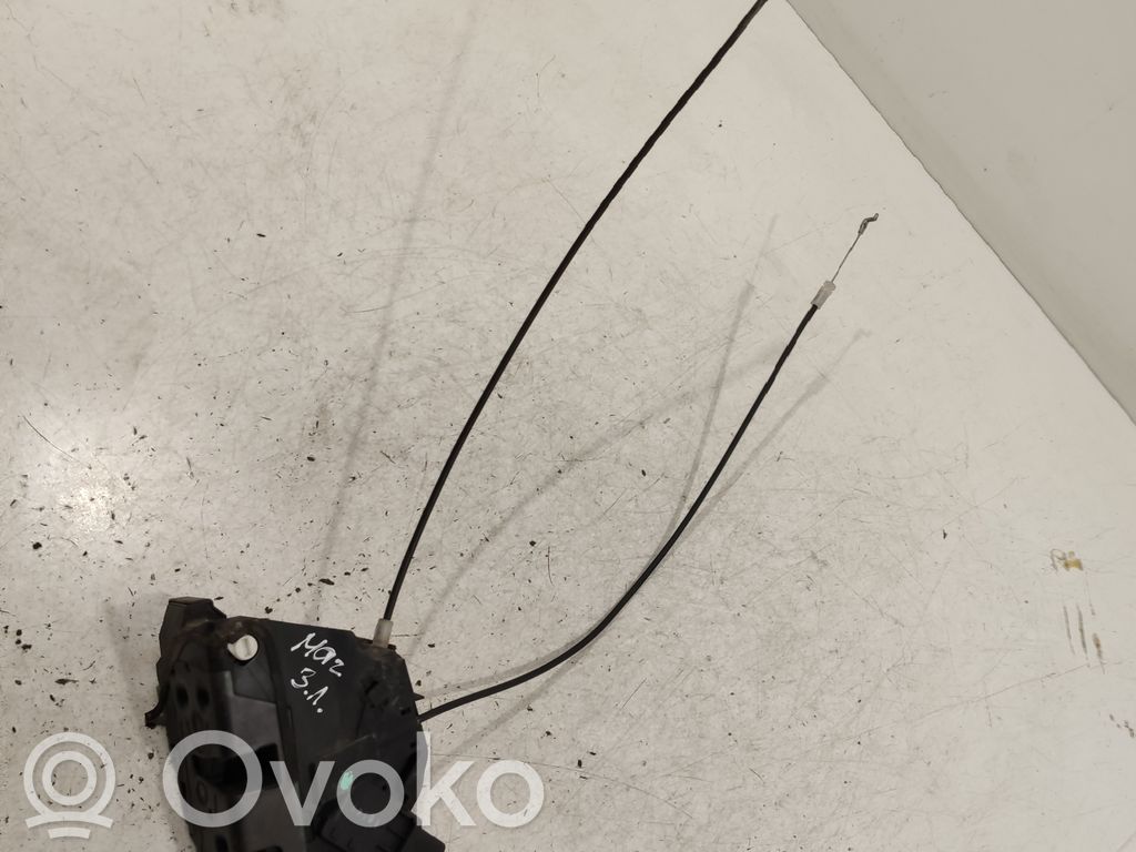 Mazda 3 I Rear door lock 