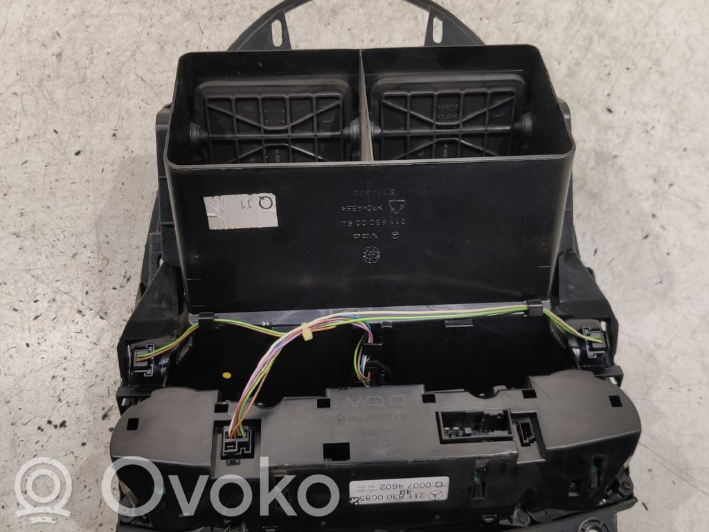 Mercedes-Benz E W211 Climate control unit 
