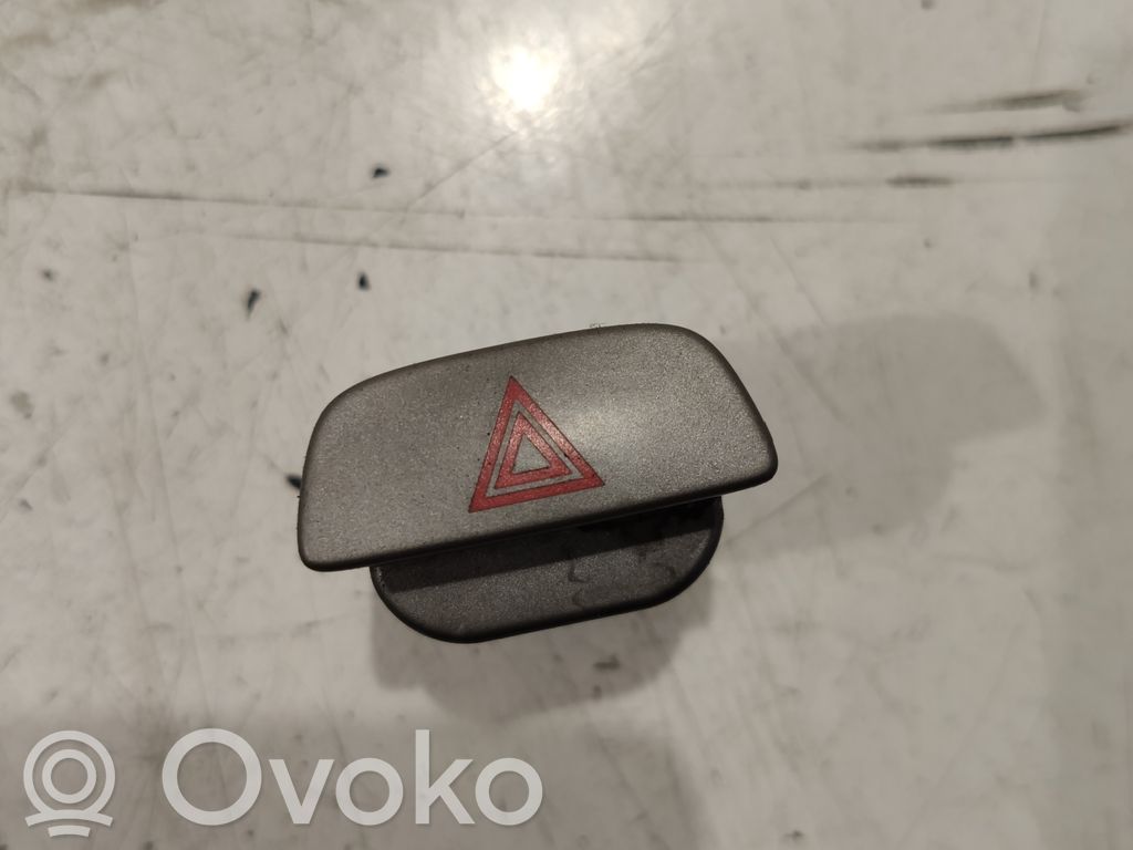 Ford Focus Hazard light switch 
