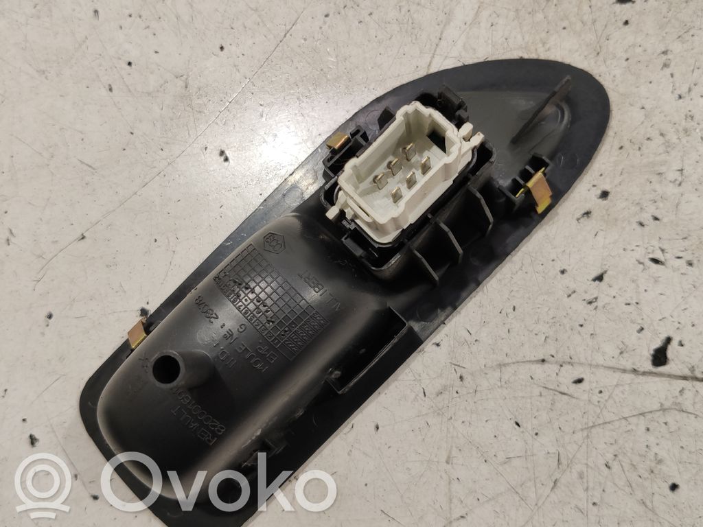 Renault Laguna II Electric window control switch 