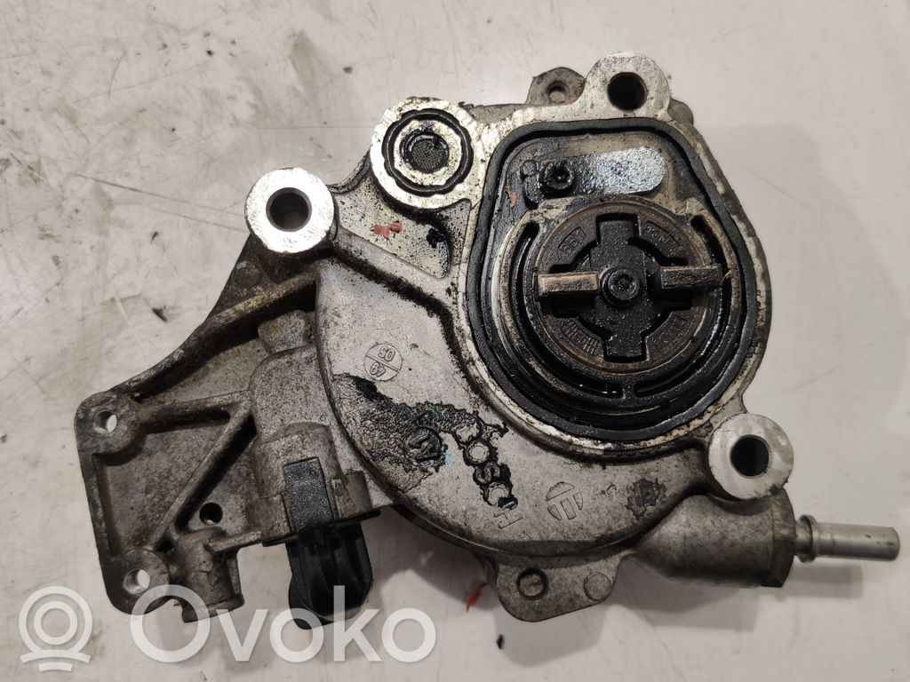 Citroen C5 Alipainepumppu 