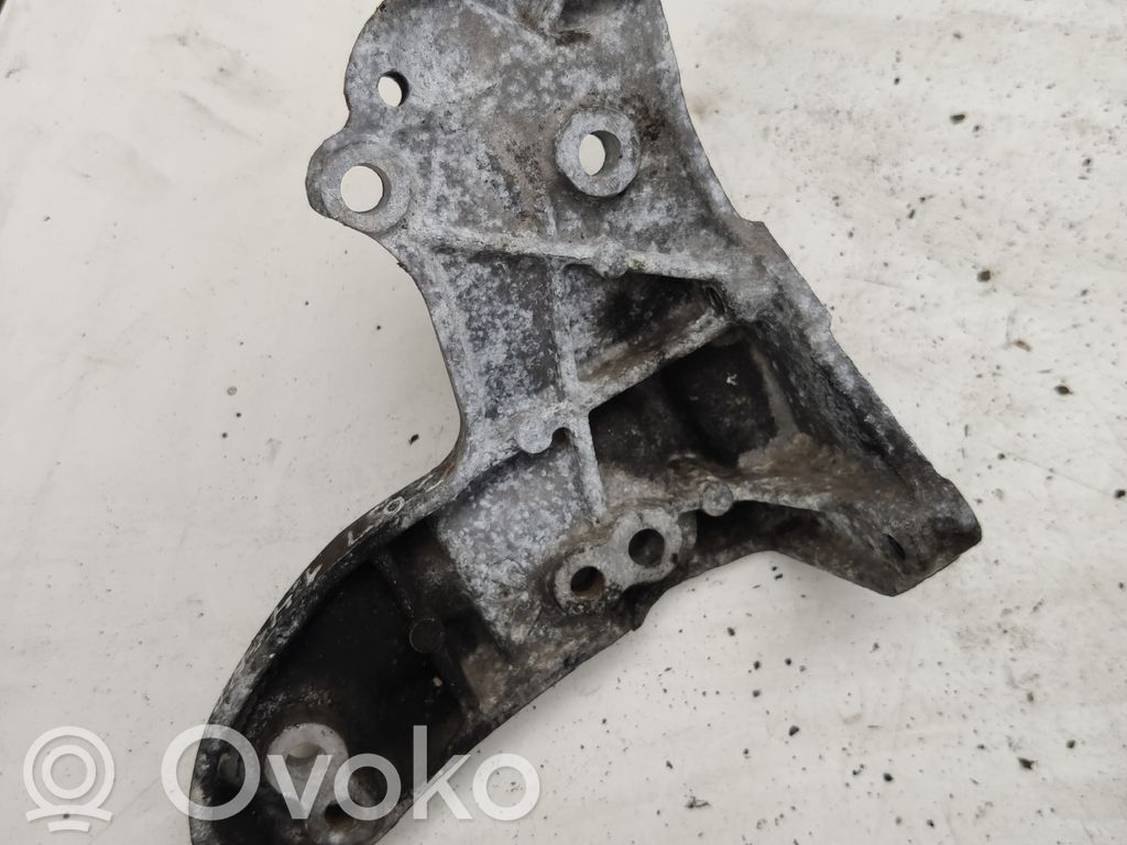 Peugeot 307 Variklio tvirtinimo kronšteinas 