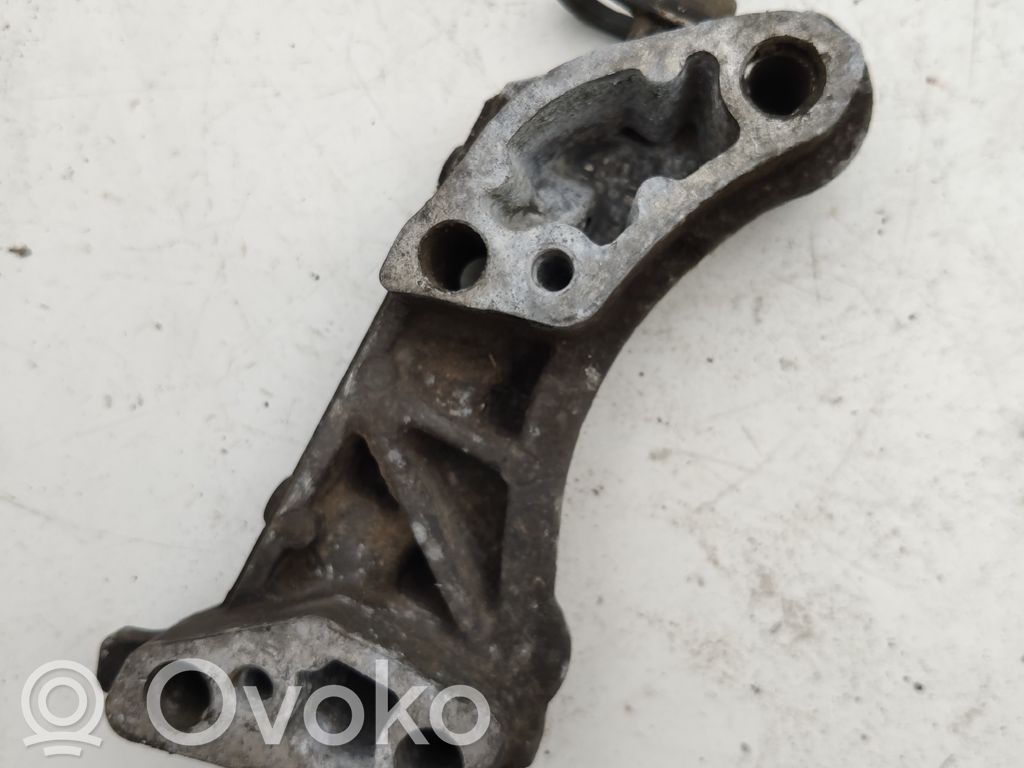 Citroen C2 Engine mounting bracket 