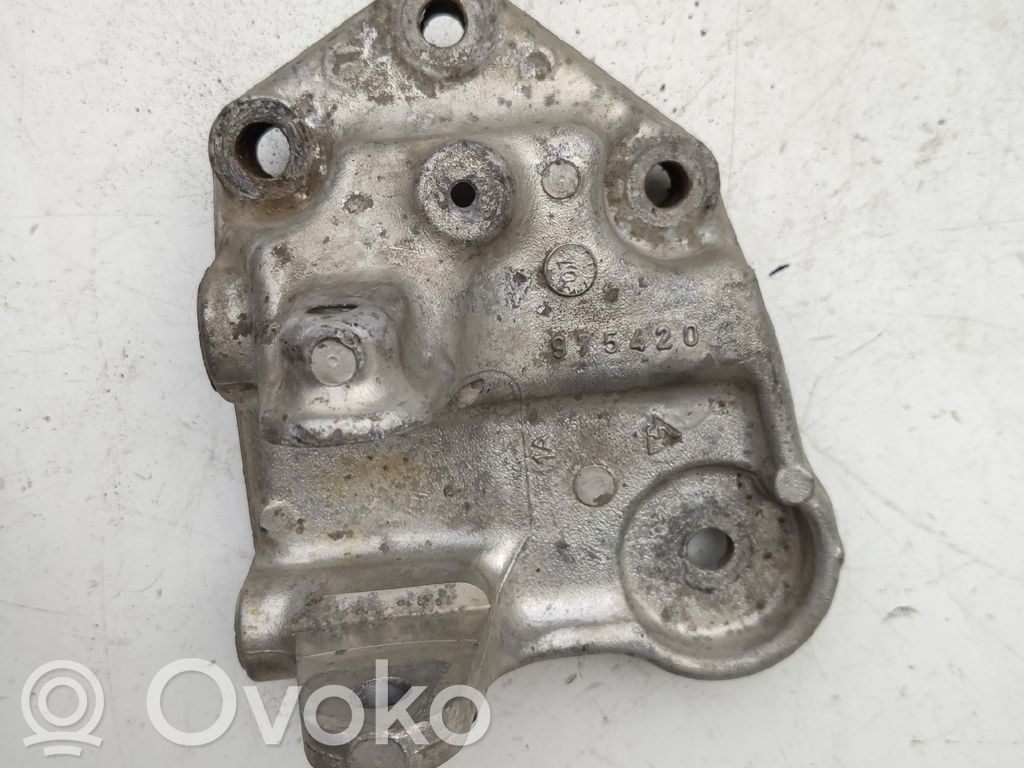 Citroen Jumpy Engine mounting bracket 