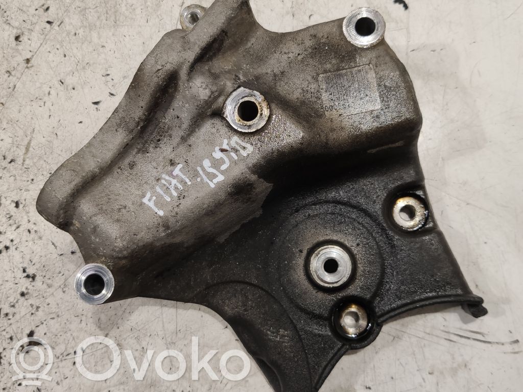 Fiat Croma Moottorin kiinnikekorvake (käytetyt) 