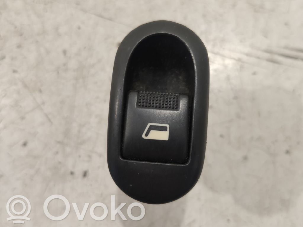 Citroen C2 Electric window control switch 