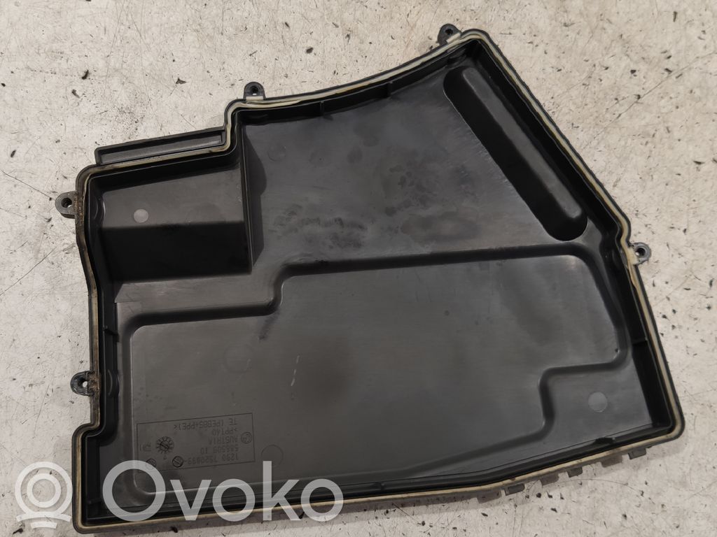 BMW 5 E60 E61 Fuse box cover 