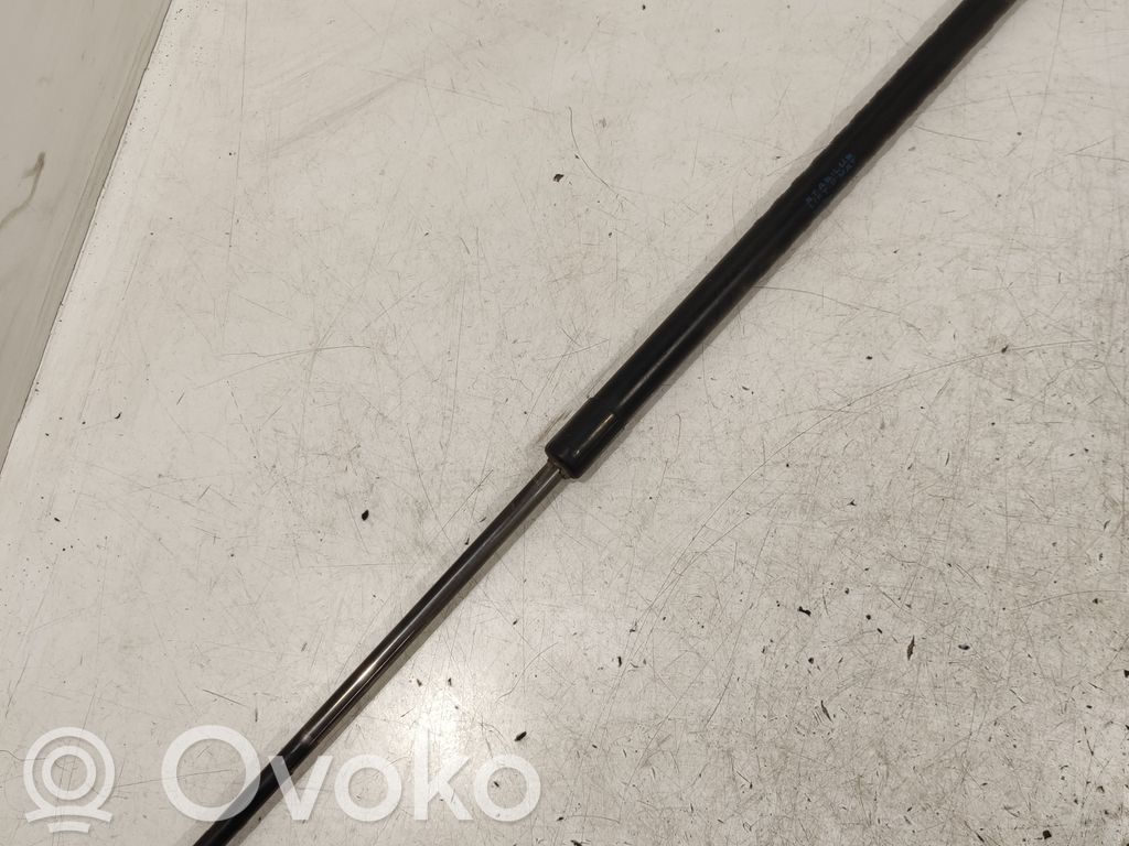 BMW 5 E60 E61 Front bonnet/hood damper/strut 