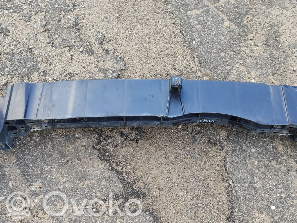 Renault Clio III Takapuskurin tukipalkki 