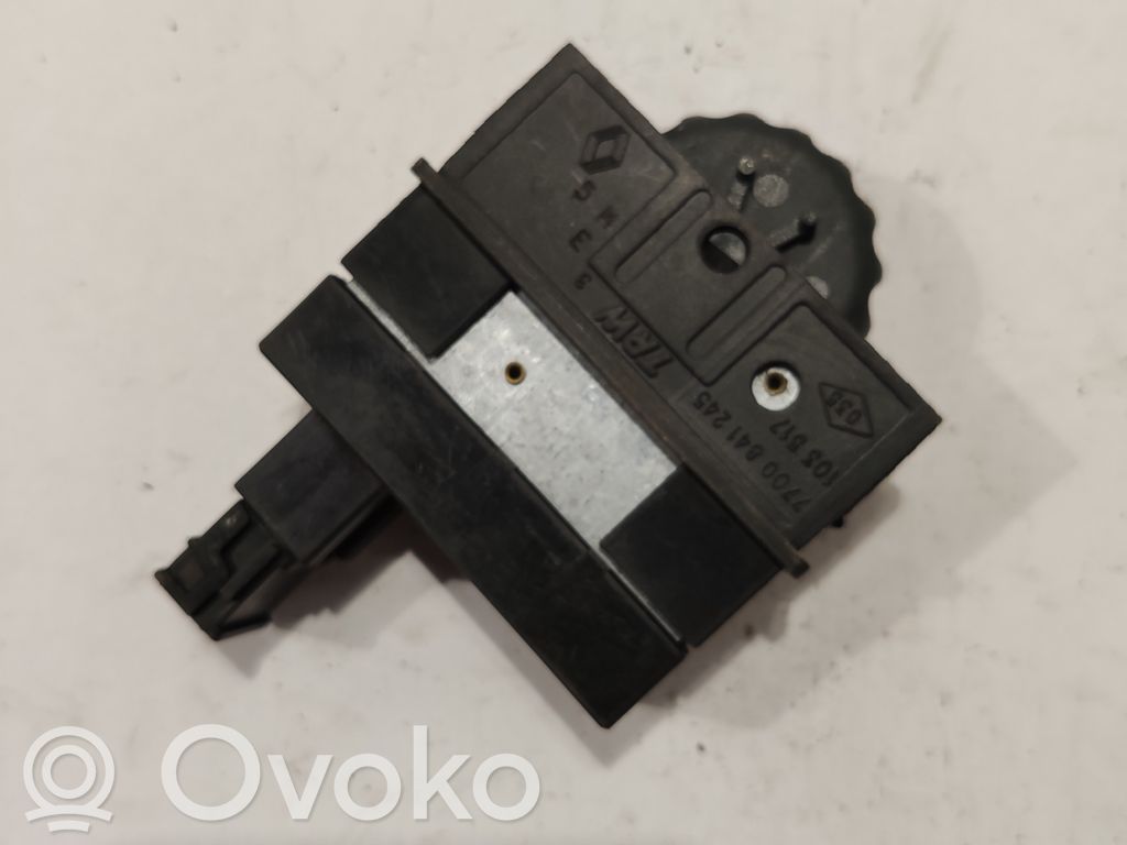 Renault Scenic I Headlight level height control switch 