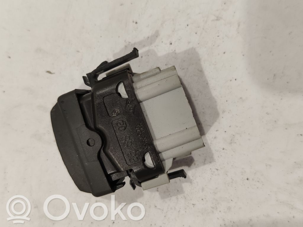 Renault Laguna II ESP (stability program) switch 