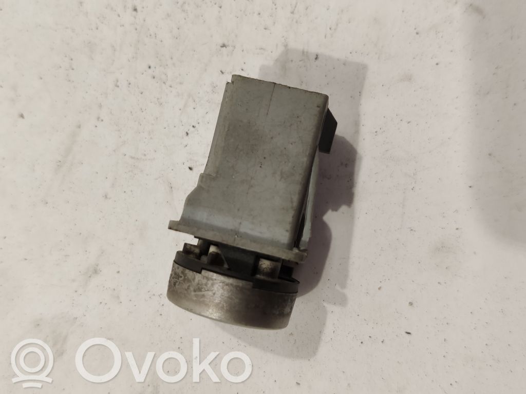 Citroen C8 Tailgate opening switch 